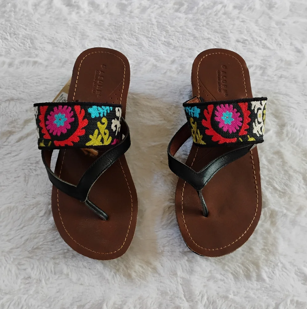 Acorn ArtWalk Leather Multi-Colored Woven Floral Boho Wedge Sandals